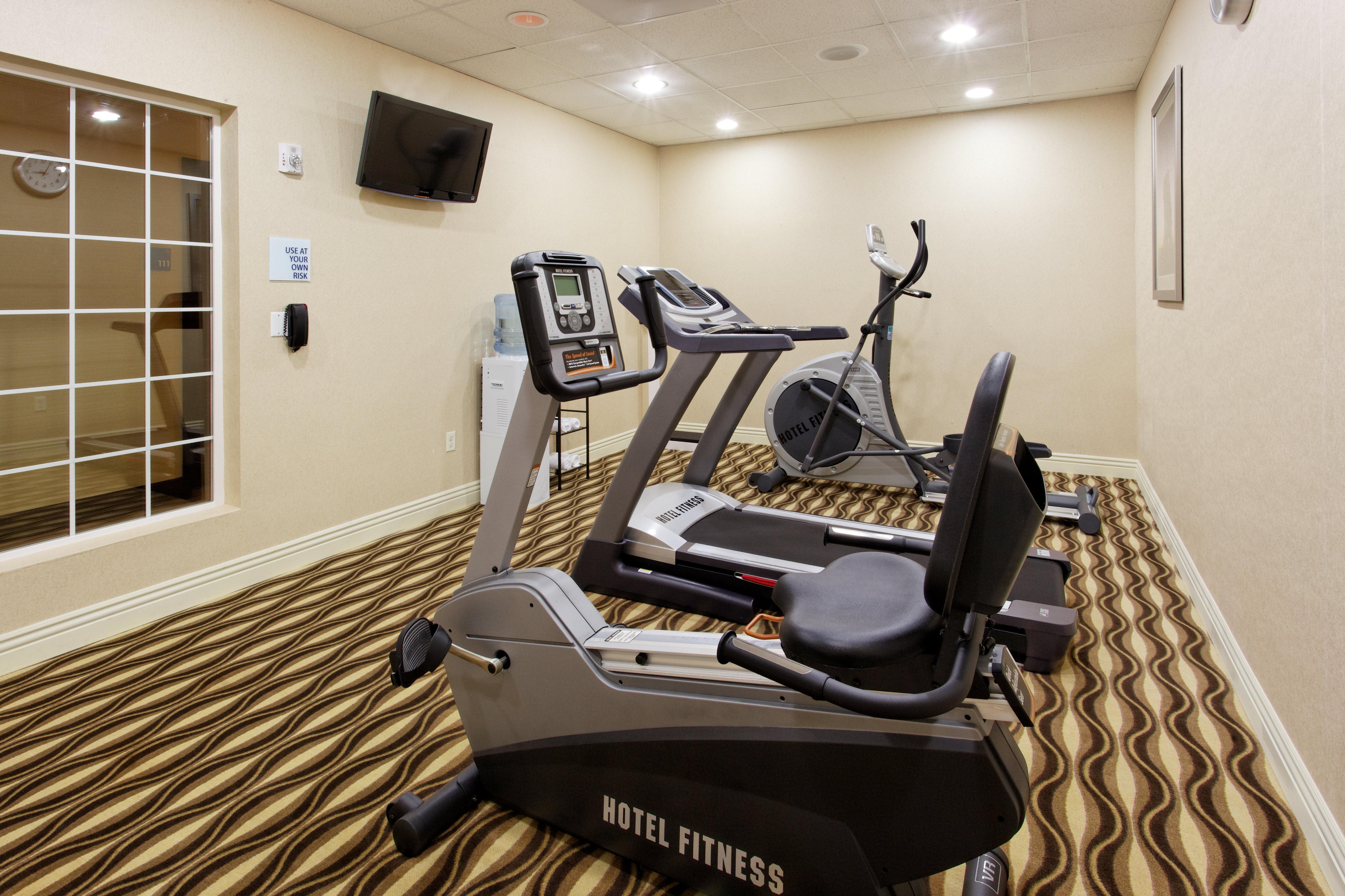 Holiday Inn Express Benicia By Ihg Exterior photo