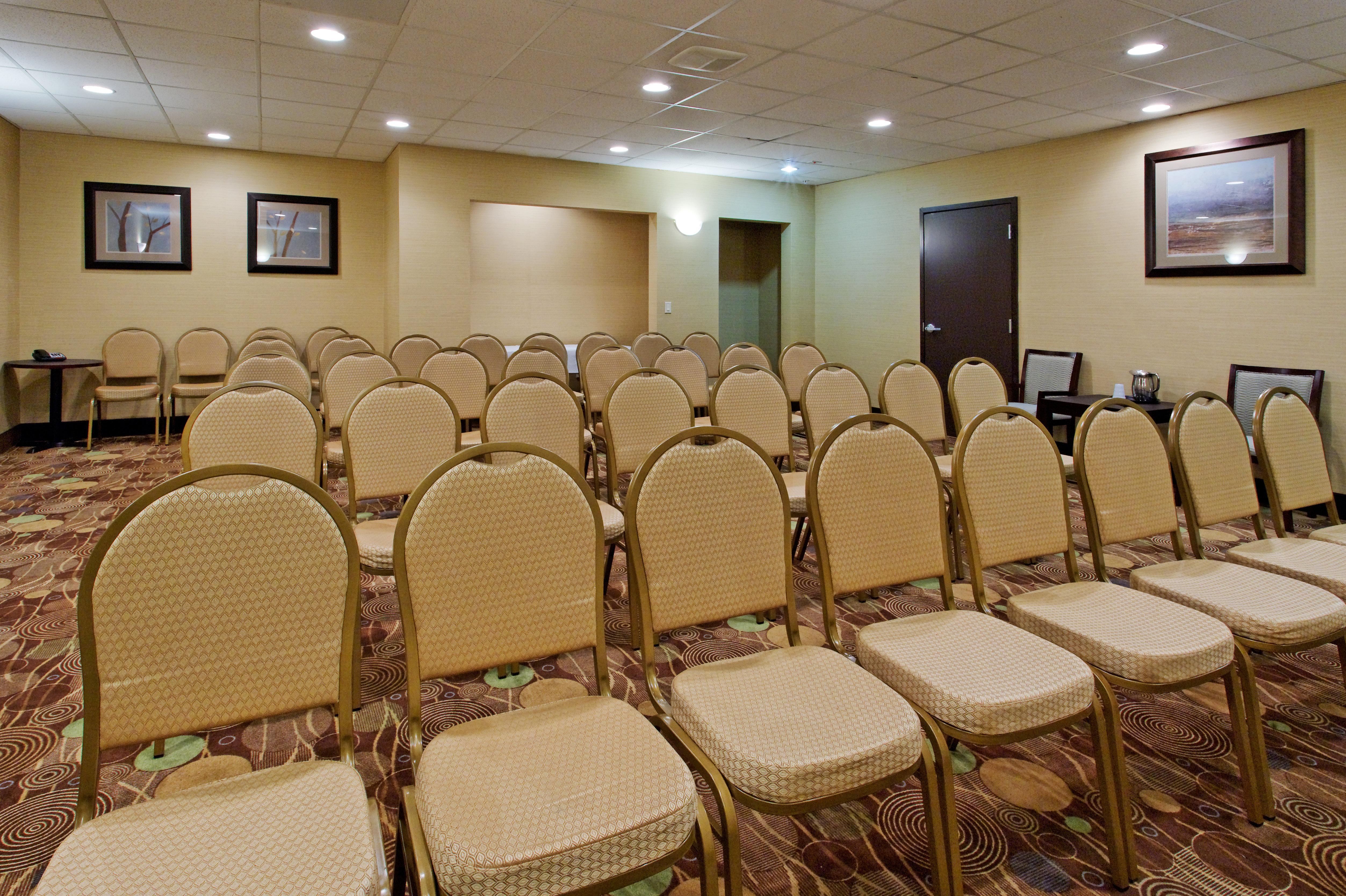 Holiday Inn Express Benicia By Ihg Exterior photo